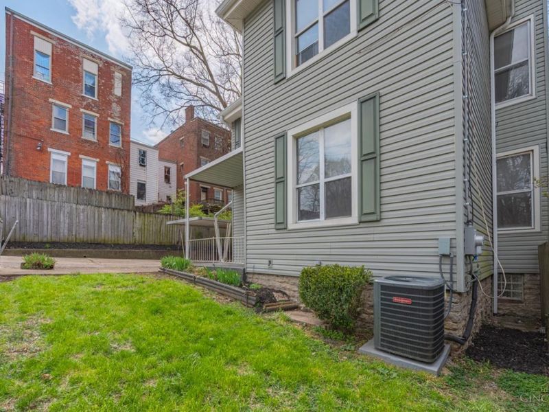 1011 McPherson, Cincinnati, OH 45205 Photo 30