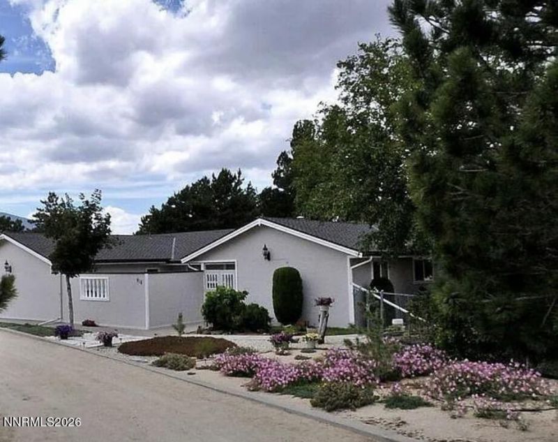 915 Margaret Drive, Reno, NV 89506 Main Photo
