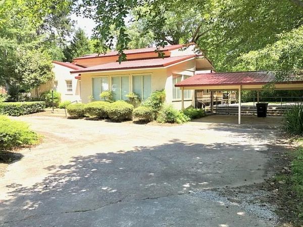302 N Jackson St., Calhoun City, MS 38916