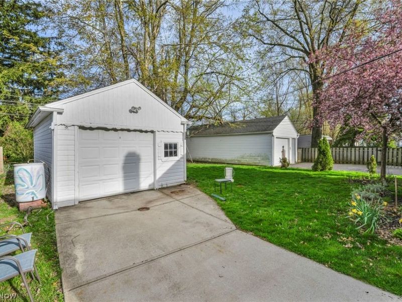 1227 Avondale Road, South Euclid, OH 44121 Photo 22