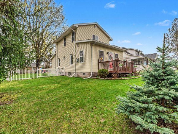 905 Michigan Street, Brighton, MI 48116