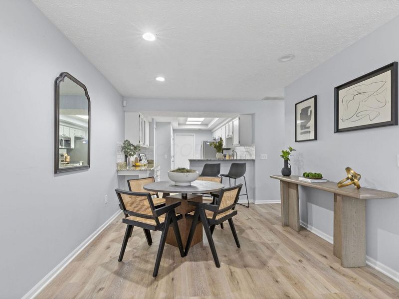 2461 Timbers Edge Lane, Columbus, OH 43235 Photo 13