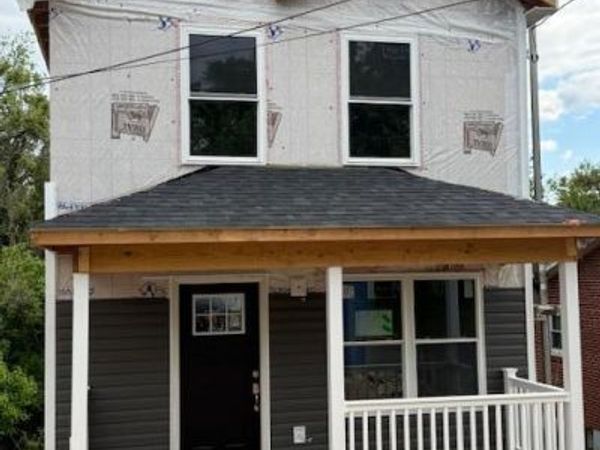 868 E Cleveland AVE , Vinton, VA 24179