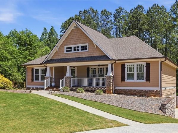 254 Jefferson Drive , Dallas, GA 30132