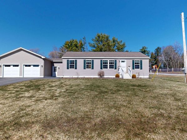 29 Begin Terrace, Sabattus, ME 04280