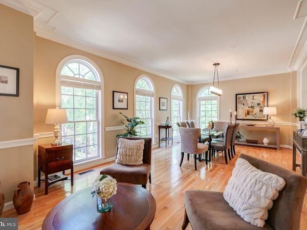 47816 SCOTSBOROUGH SQUARE, STERLING, VA 20165