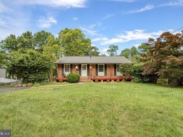 6434 CARRIAGE DRIVE, ALEXANDRIA, VA 22310