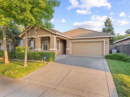 1642 Vosspark Way, Sacramento, CA 95835 Photo