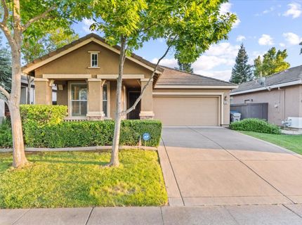 1642 Vosspark Way, Sacramento, CA 95835 Photo