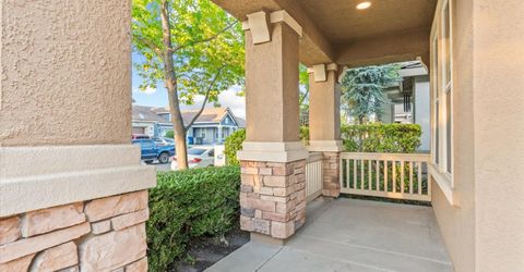 1642 Vosspark Way, Sacramento, CA 95835 Photo