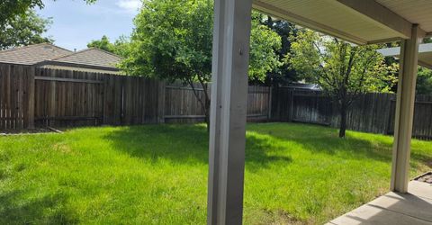 1642 Vosspark Way, Sacramento, CA 95835 Photo