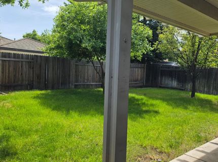1642 Vosspark Way, Sacramento, CA 95835 Photo