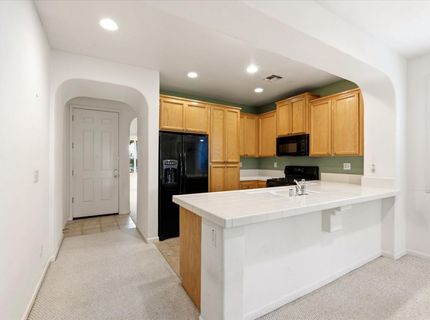 1642 Vosspark Way, Sacramento, CA 95835 Photo