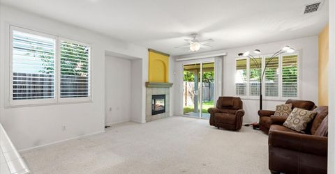 1642 Vosspark Way, Sacramento, CA 95835 Photo
