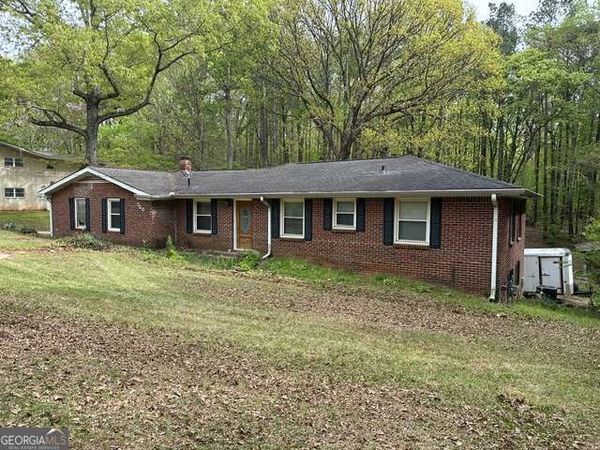720 Pebblebrook Road SE, Mableton, GA 30126