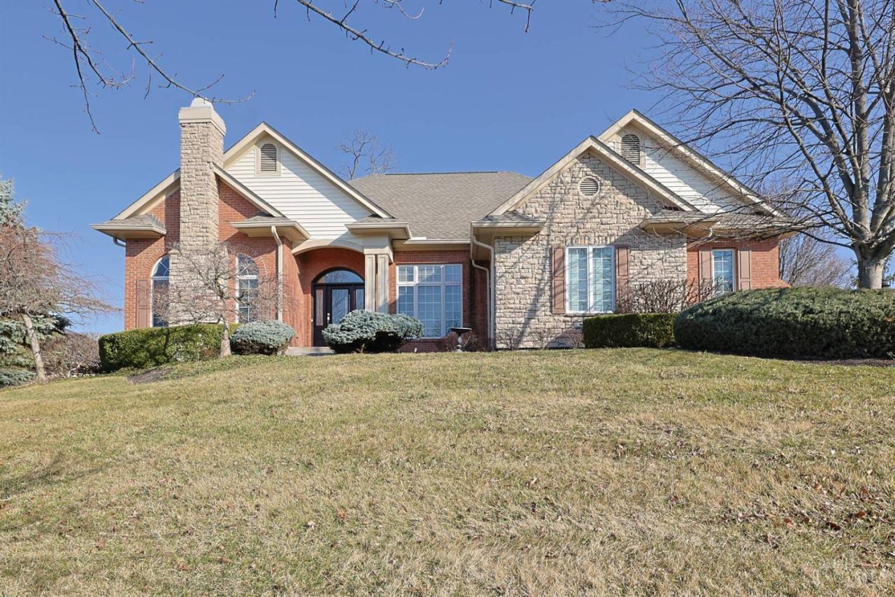 2994 Twilight Drive, Cincinnati, OH 45241 Main Photo