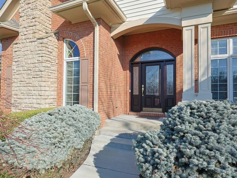 2994 Twilight Drive, Cincinnati, OH 45241 Photo 3