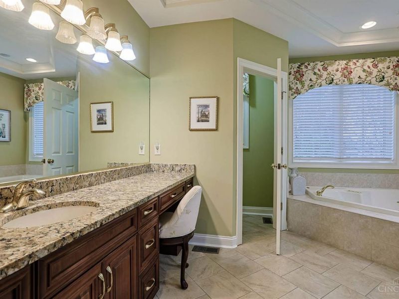 2994 Twilight Drive, Cincinnati, OH 45241 Photo 30