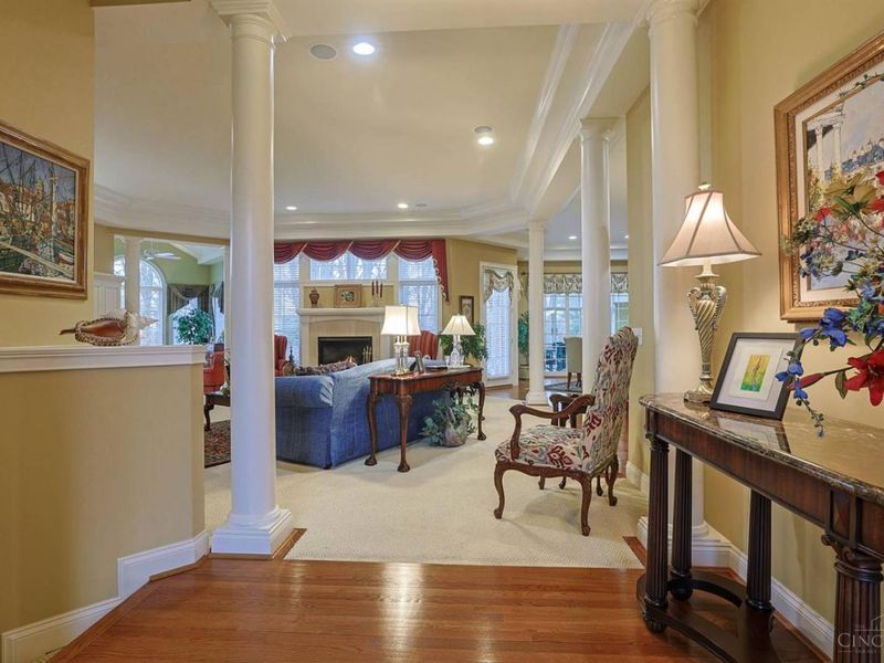 2994 Twilight Drive, Cincinnati, OH 45241 Photo 6