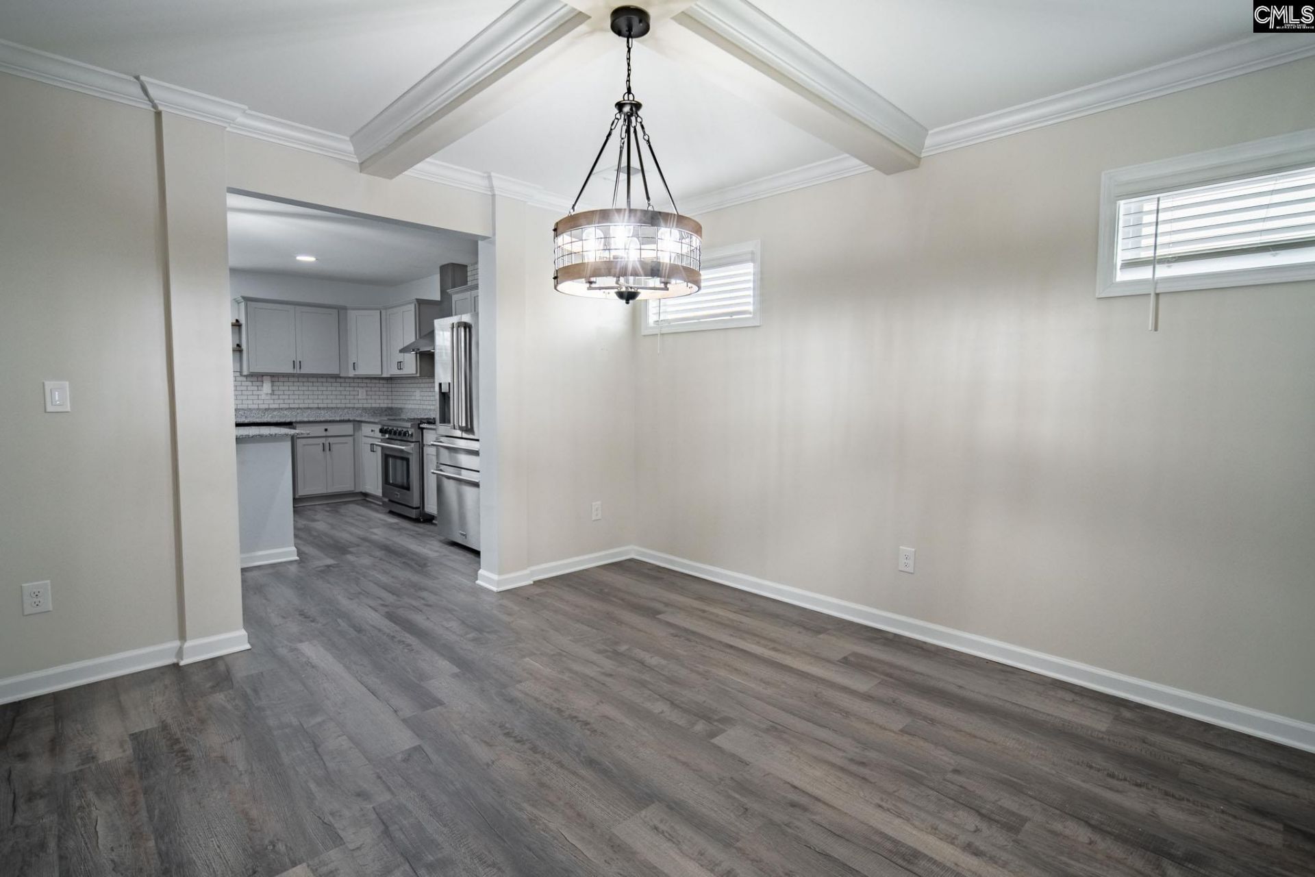 2025 Barnhart Drive  Photo 5