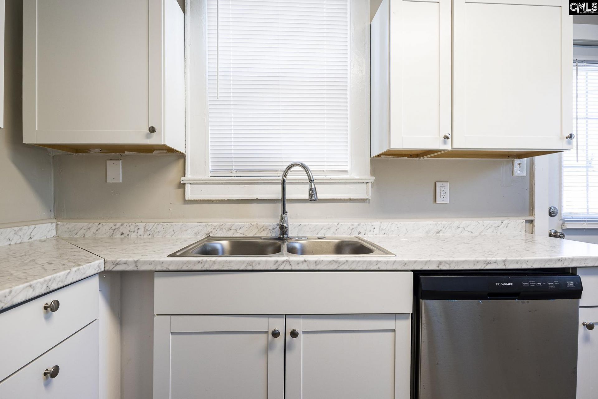 2112 Academy Street  Photo 11