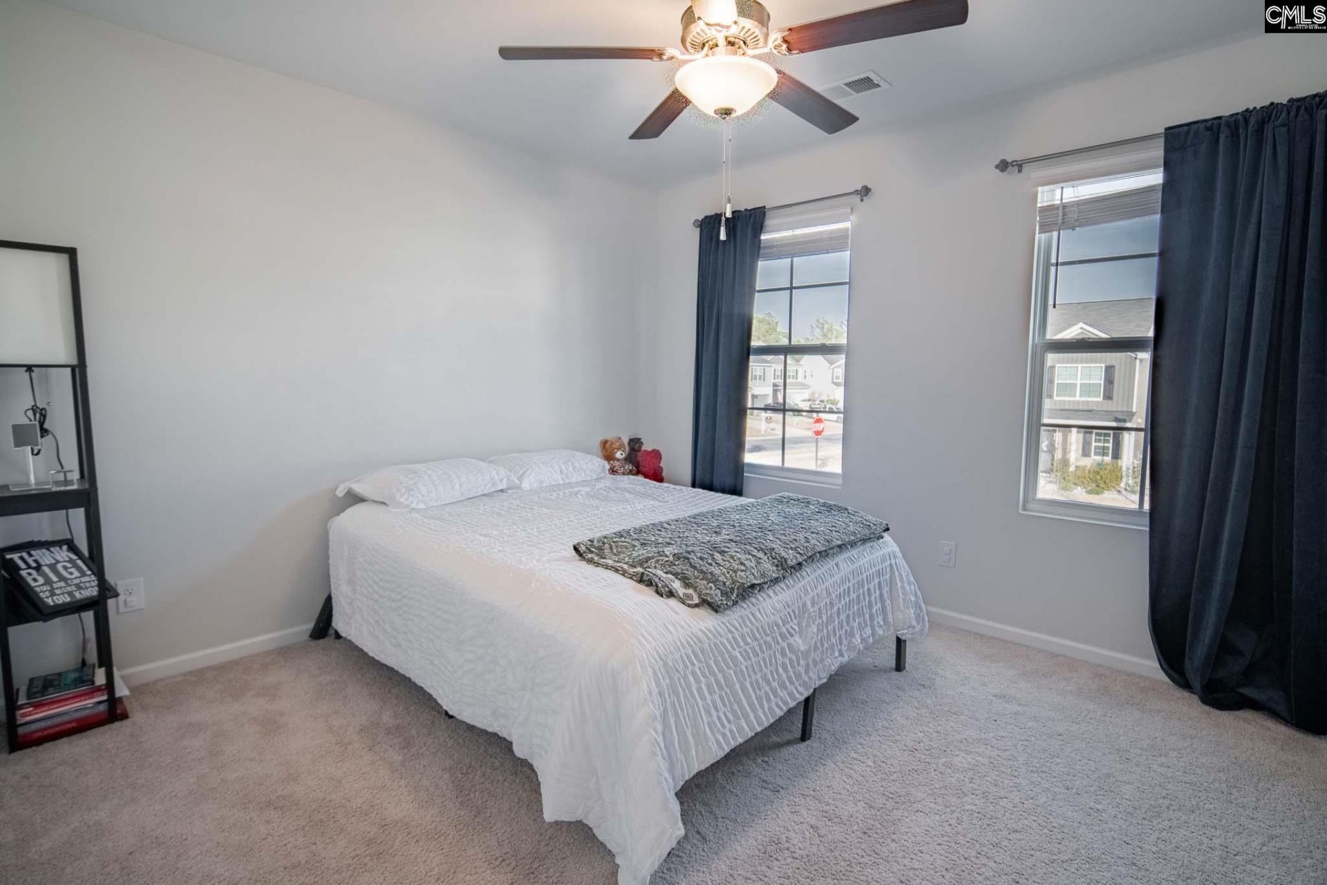 669 Penfolds Way  Photo 24