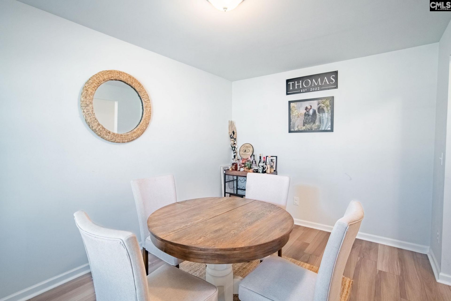 669 Penfolds Way  Photo 5