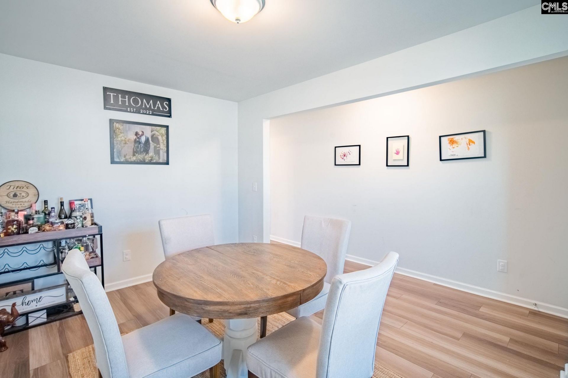 669 Penfolds Way  Photo 6