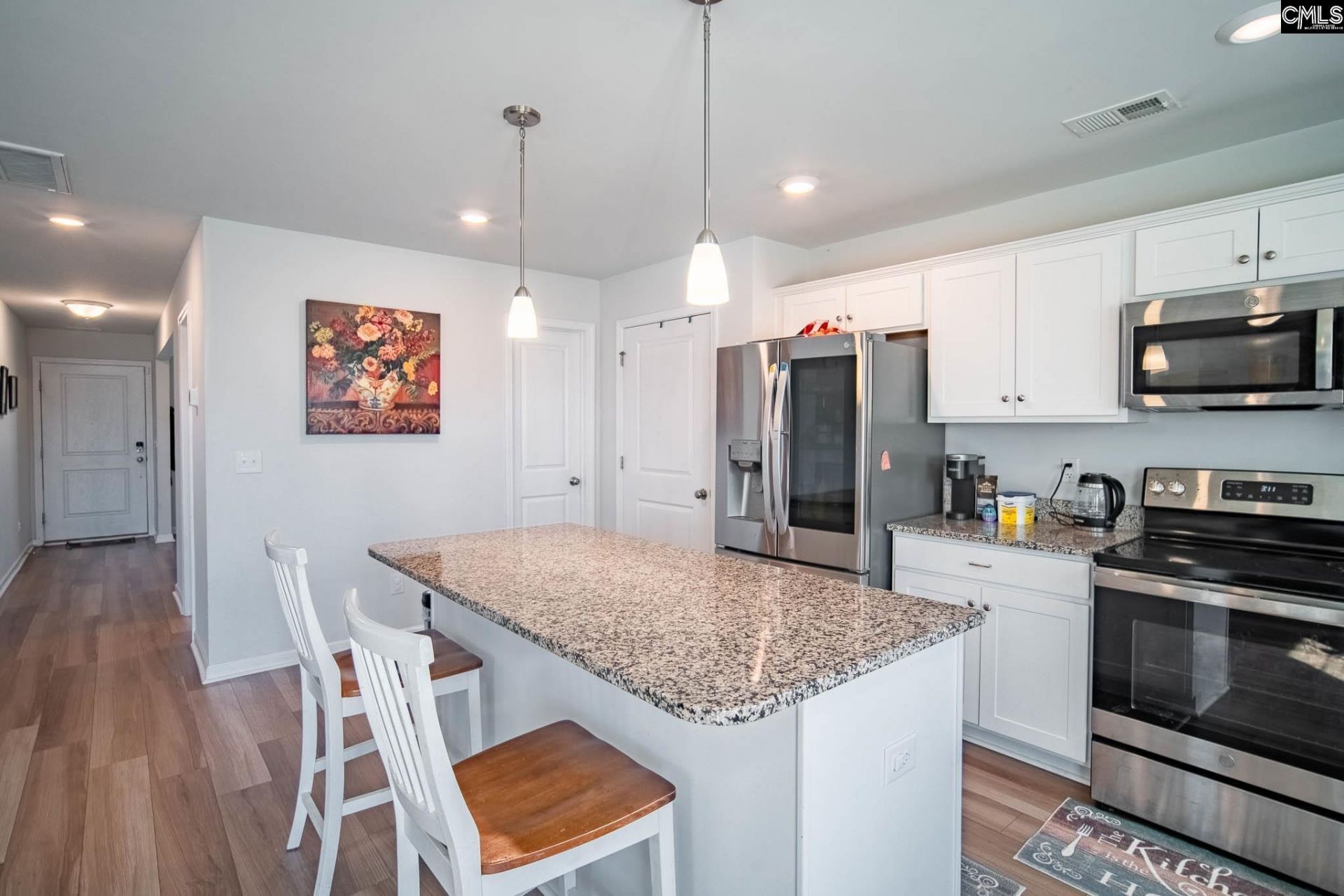 669 Penfolds Way  Photo 7