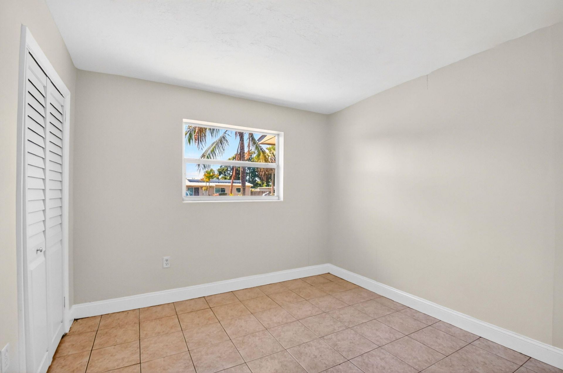 775 Snead Circle, Lake Belvedere Estates, FL 33413 Photo