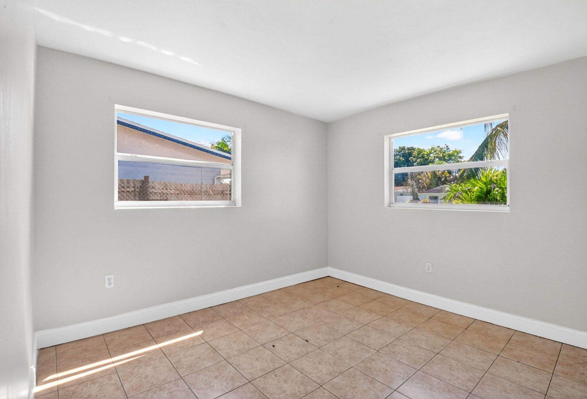 775 Snead Circle, Lake Belvedere Estates, FL 33413 Photo