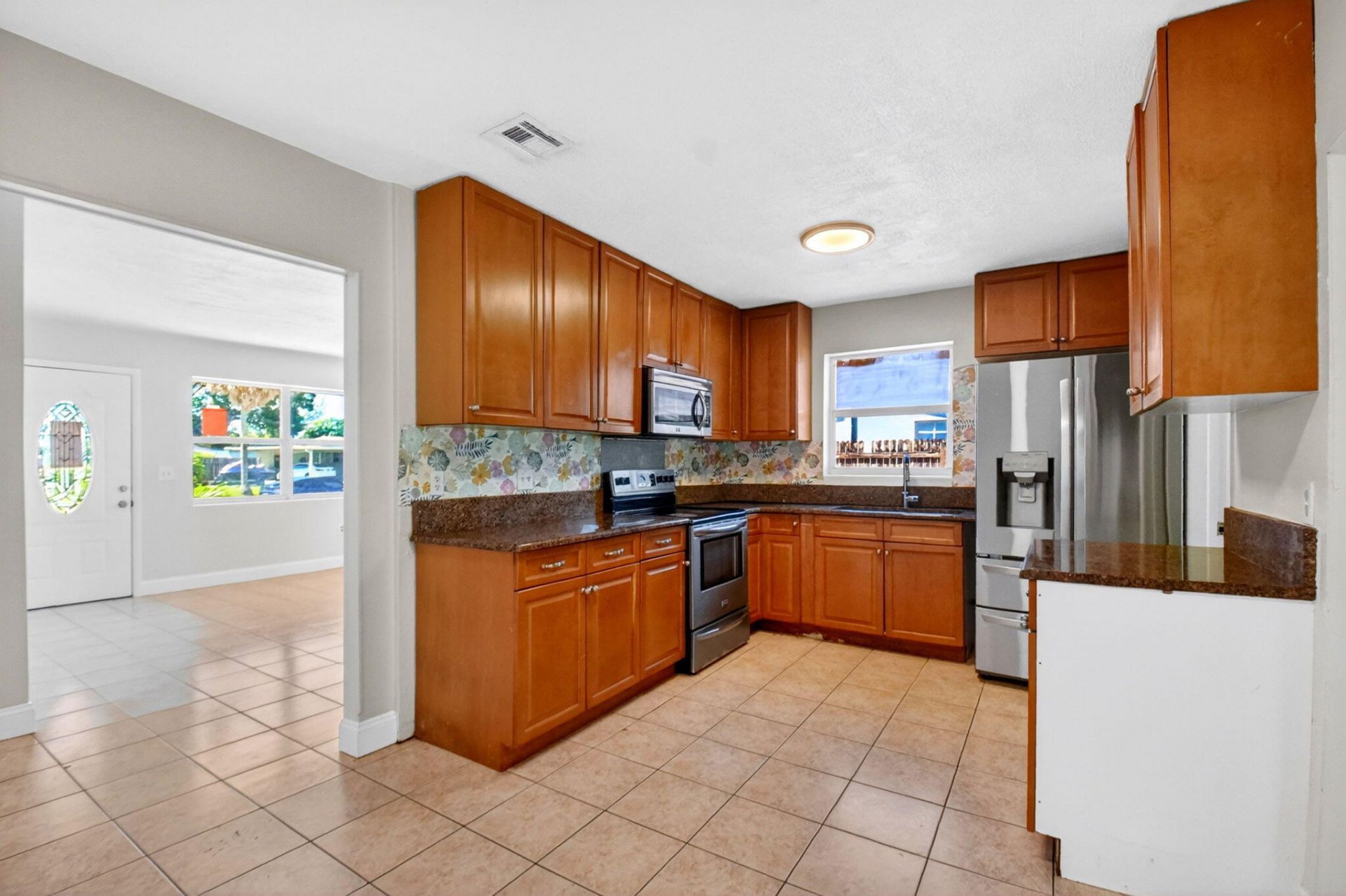 775 Snead Circle, Lake Belvedere Estates, FL 33413 Photo