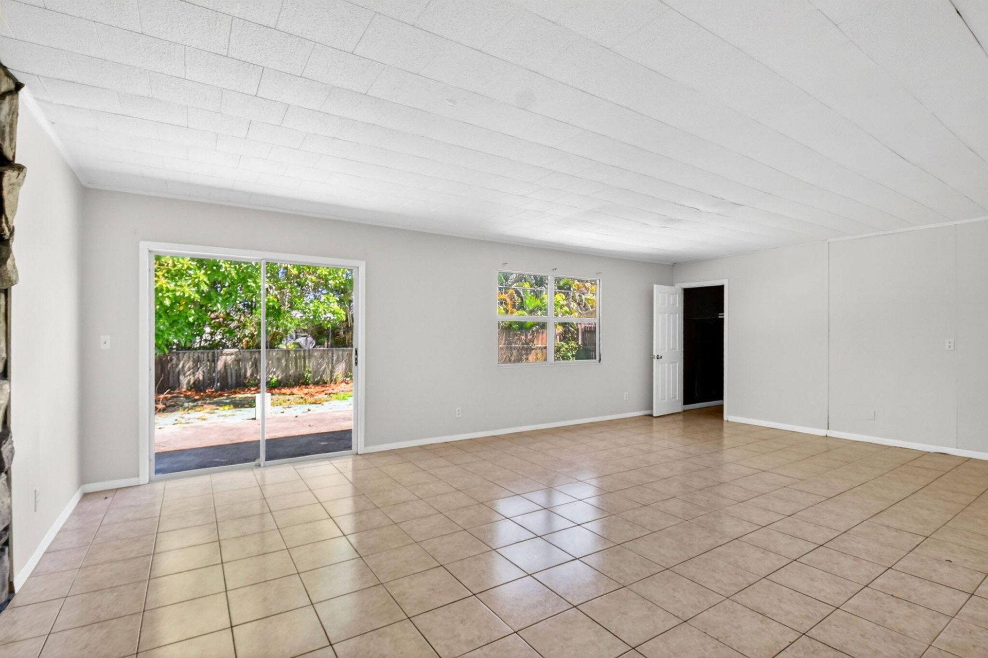 775 Snead Circle, Lake Belvedere Estates, FL 33413 Photo