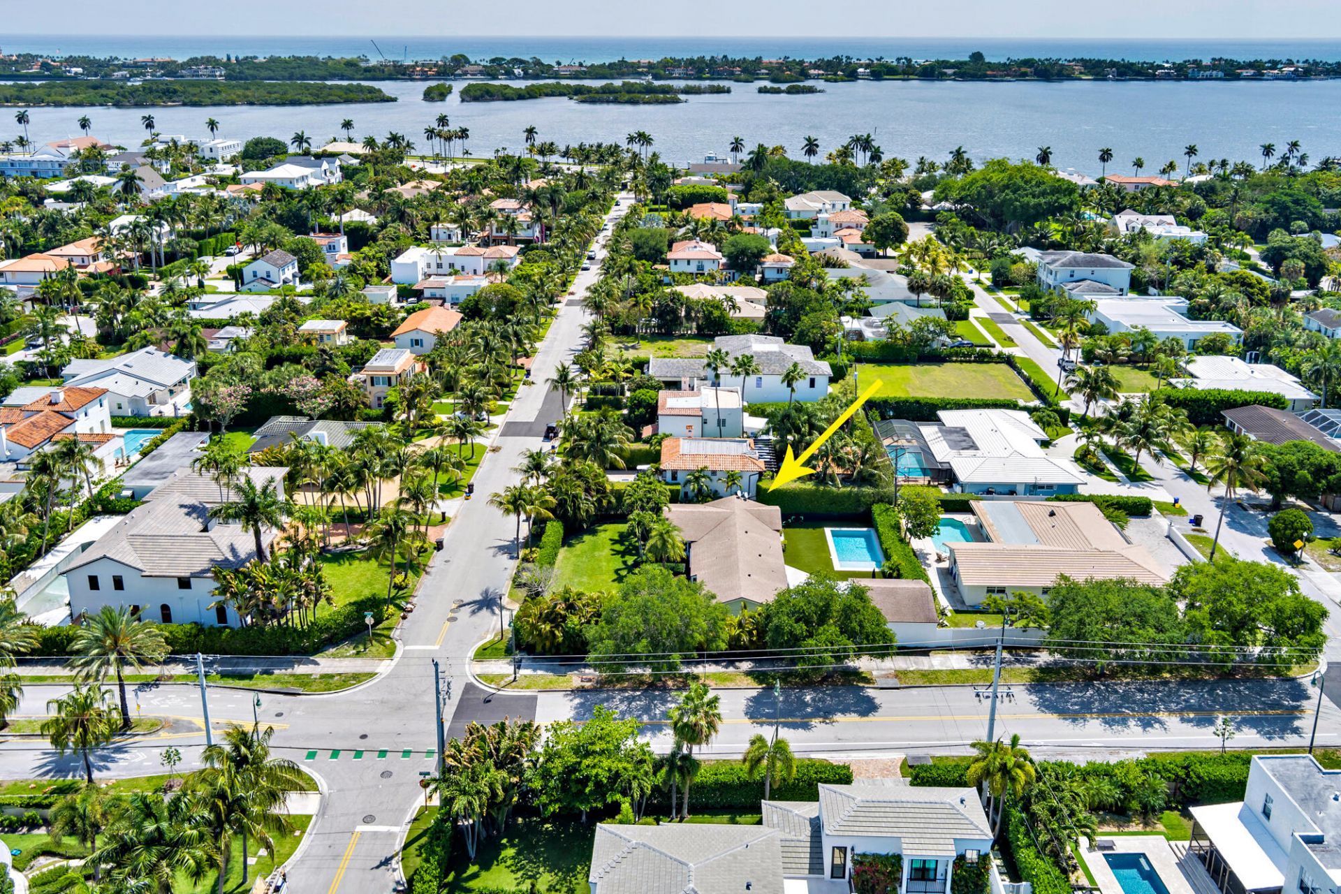 260 E Lakewood Road, West Palm Beach, FL 33405 Photo