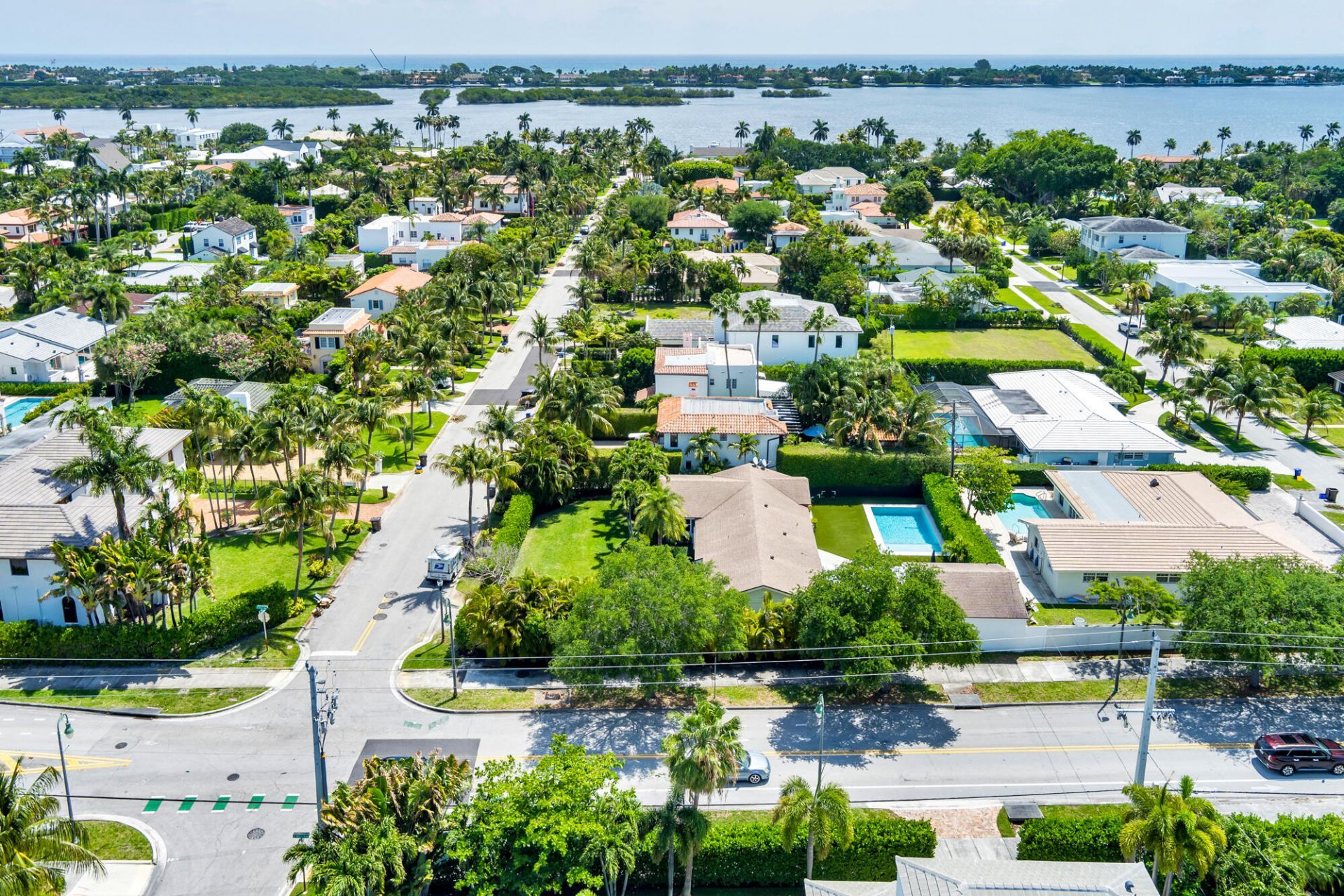 260 E Lakewood Road, West Palm Beach, FL 33405 Photo