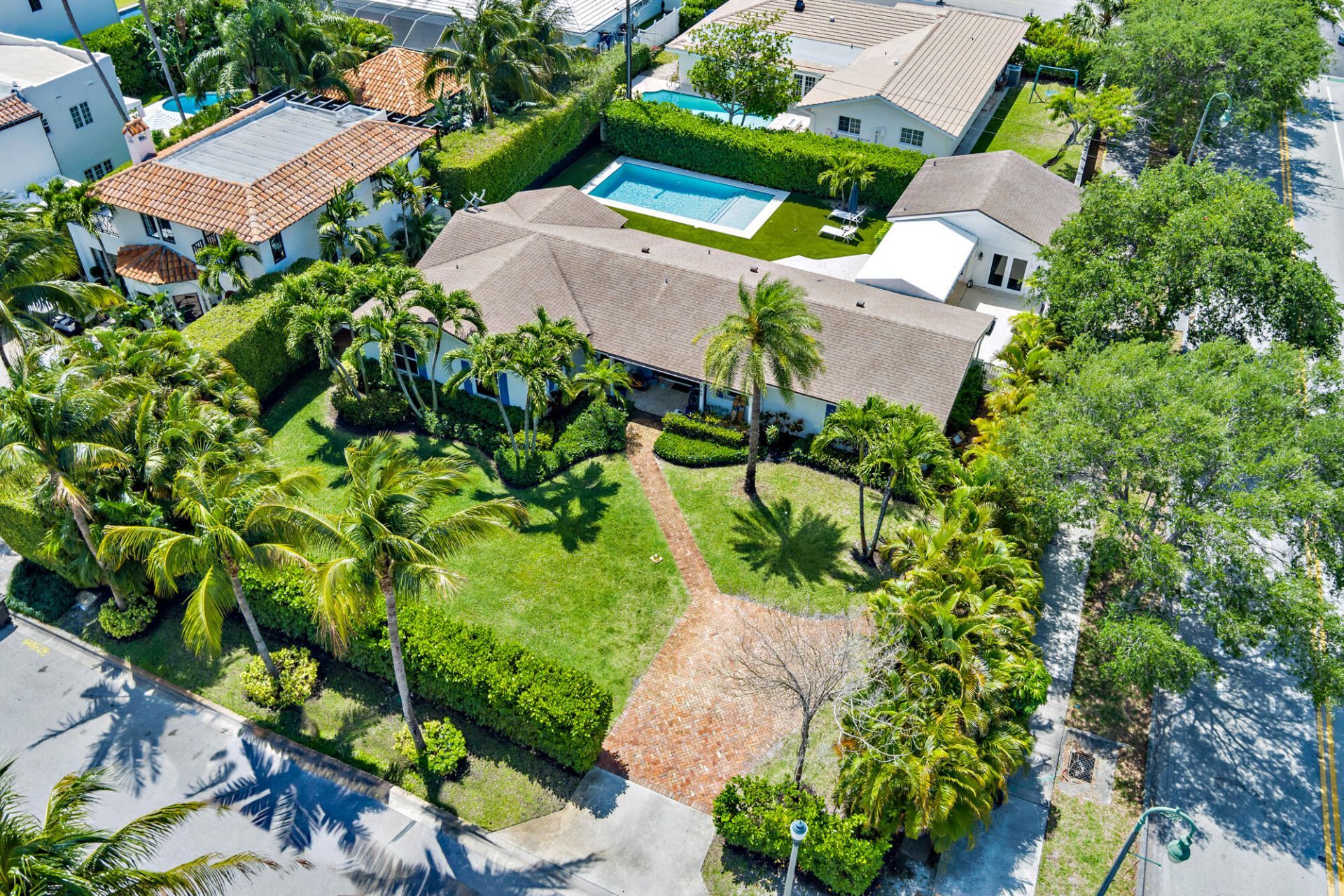 260 E Lakewood Road, West Palm Beach, FL 33405 Photo
