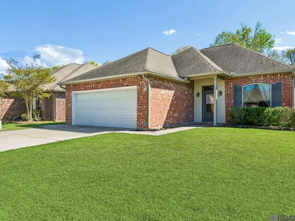16346 Venetian Ave, Saint George, LA 70817