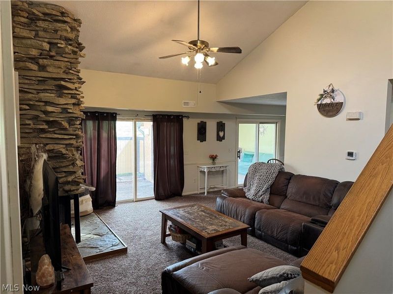 1438 Loop Road, Kent, OH 44240 Photo 3