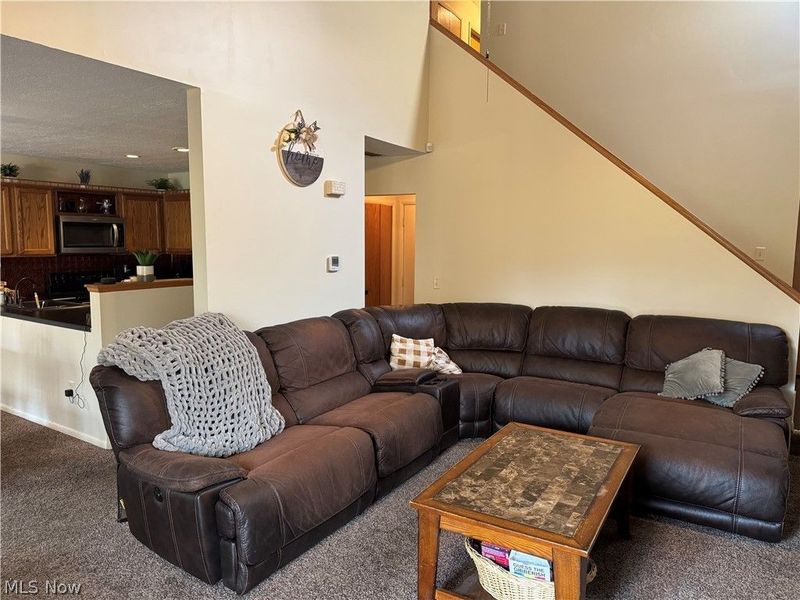 1438 Loop Road, Kent, OH 44240 Photo 6