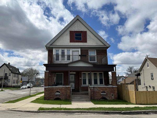2177 S 17th STREET, Unit 2771B, 277, Milwaukee, WI 53215