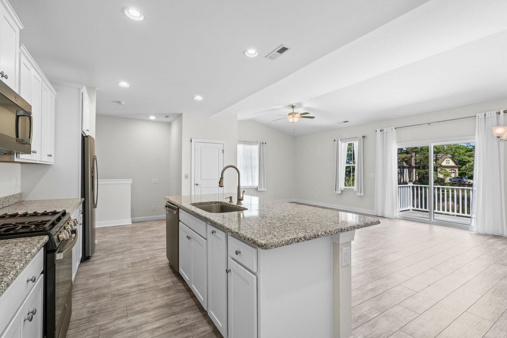 1911 Enclave Ln.  Photo 18