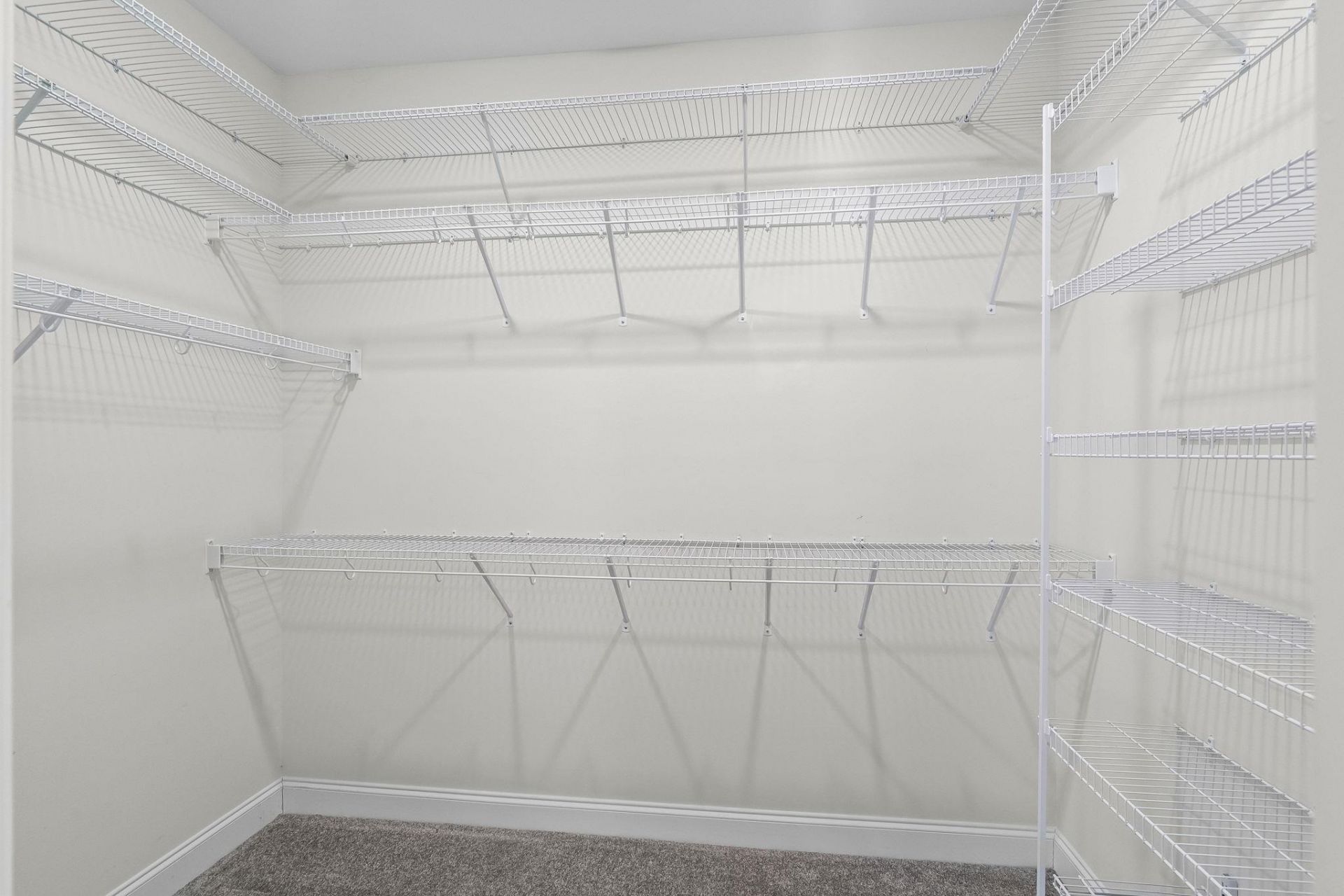 1911 Enclave Ln.  Photo 28