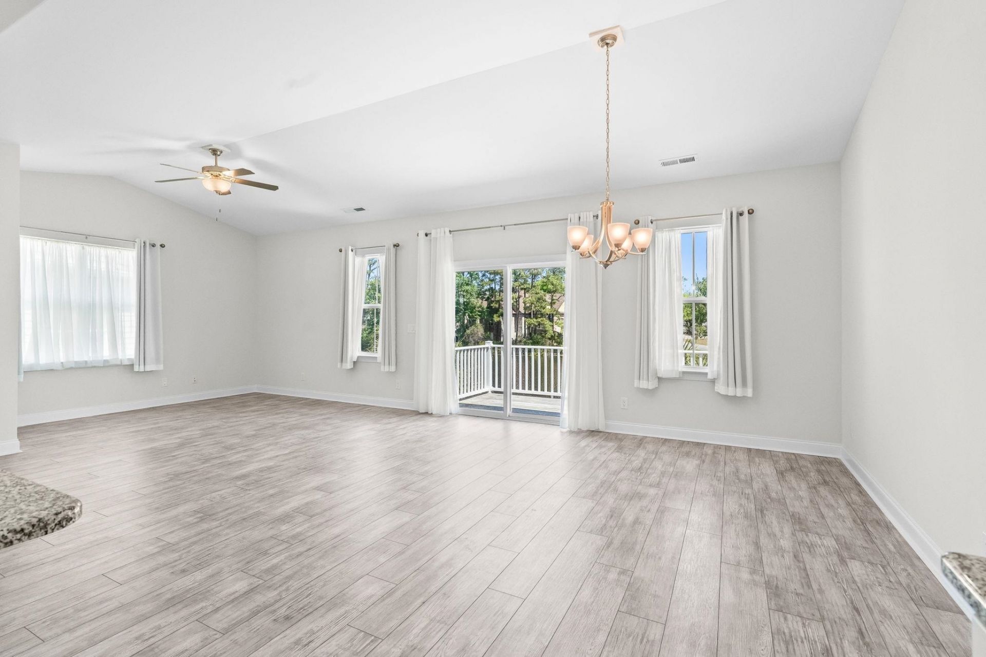 1911 Enclave Ln.  Photo 8