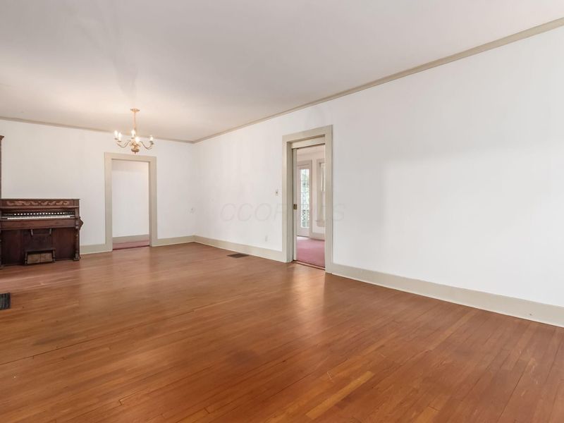 1937 Snouffer Road, Worthington, OH 43085 Photo 14