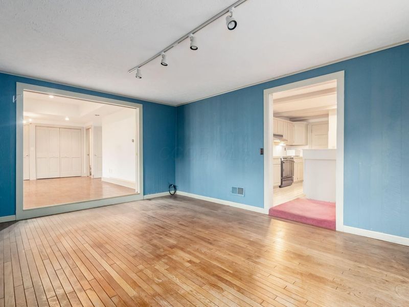 1937 Snouffer Road, Worthington, OH 43085 Photo 32