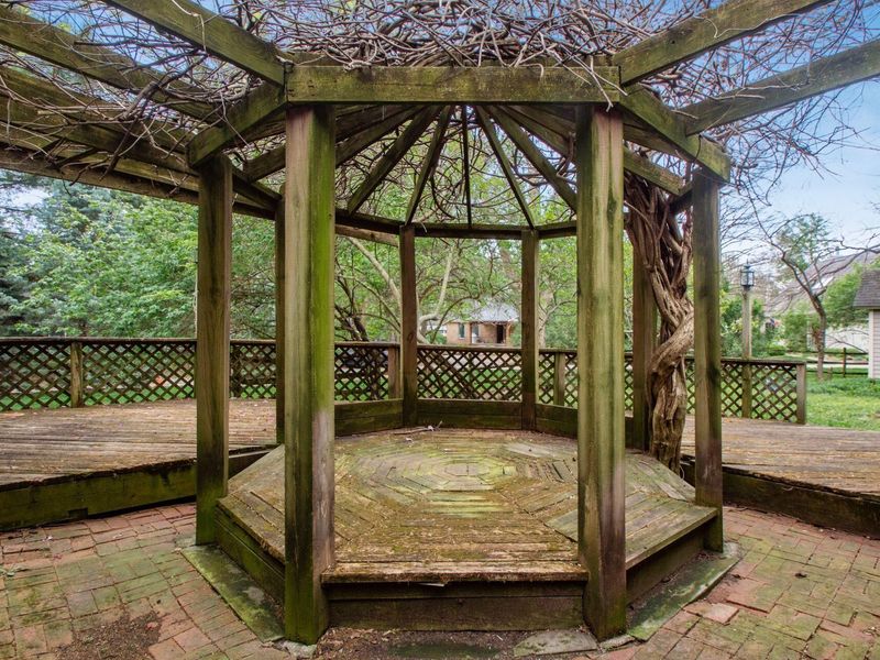 1937 Snouffer Road, Worthington, OH 43085 Photo 49