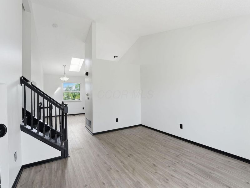 3742 Ducat Street , Columbus, OH 43207 Photo 16