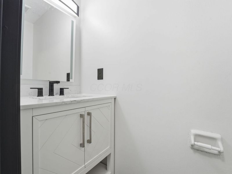 3742 Ducat Street , Columbus, OH 43207 Photo 23