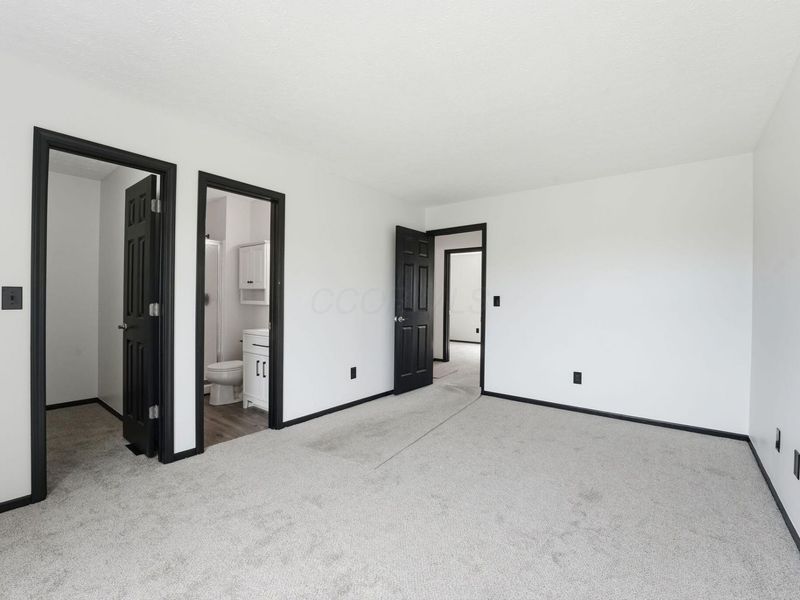 3742 Ducat Street , Columbus, OH 43207 Photo 32