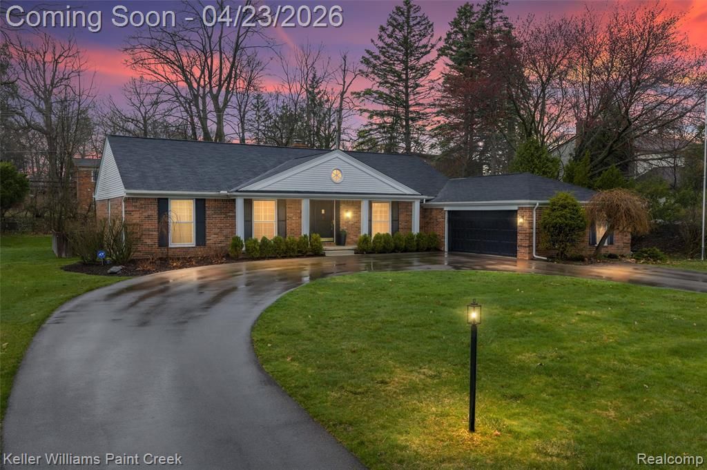 4330 S Mcnay Court, West Bloomfield Township, MI 48323 Main Photo